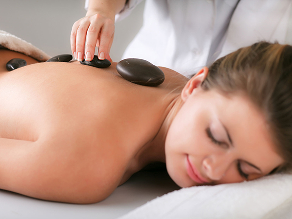 Massage Pierres Chaudes